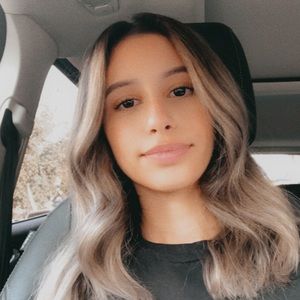 Meet your Posher, Gabriella